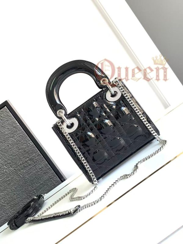 微信图片_20251105172635_352_133 微信图片_20251105172635_352_133