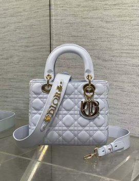 Dior-Small Lady Dior Bag （20 x 18 x 8 cm）