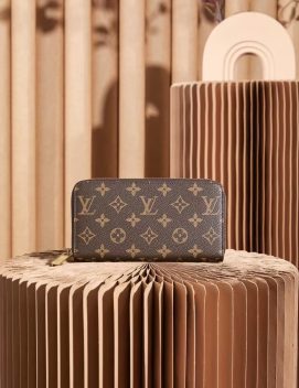 Louis Vuitton-Zippy Wallet (19*10*2cm)