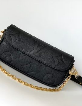 Louis Vuitton- Wallet on chain IVY (23.5*12*4cm)